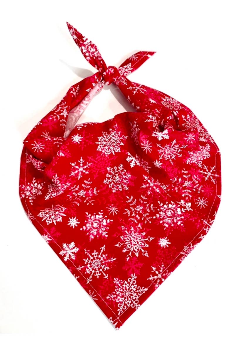 Christmas Pet Bandanas - assorted patterns: Medium